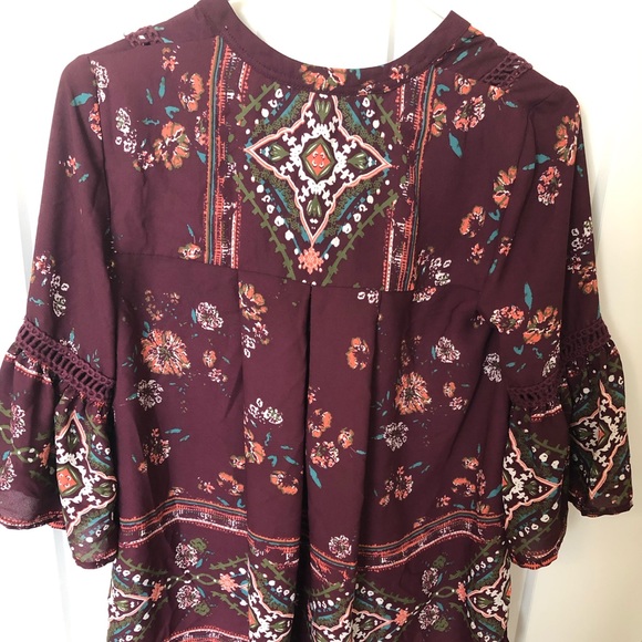 Burgundy Floral Blouse - Picture 2 of 2